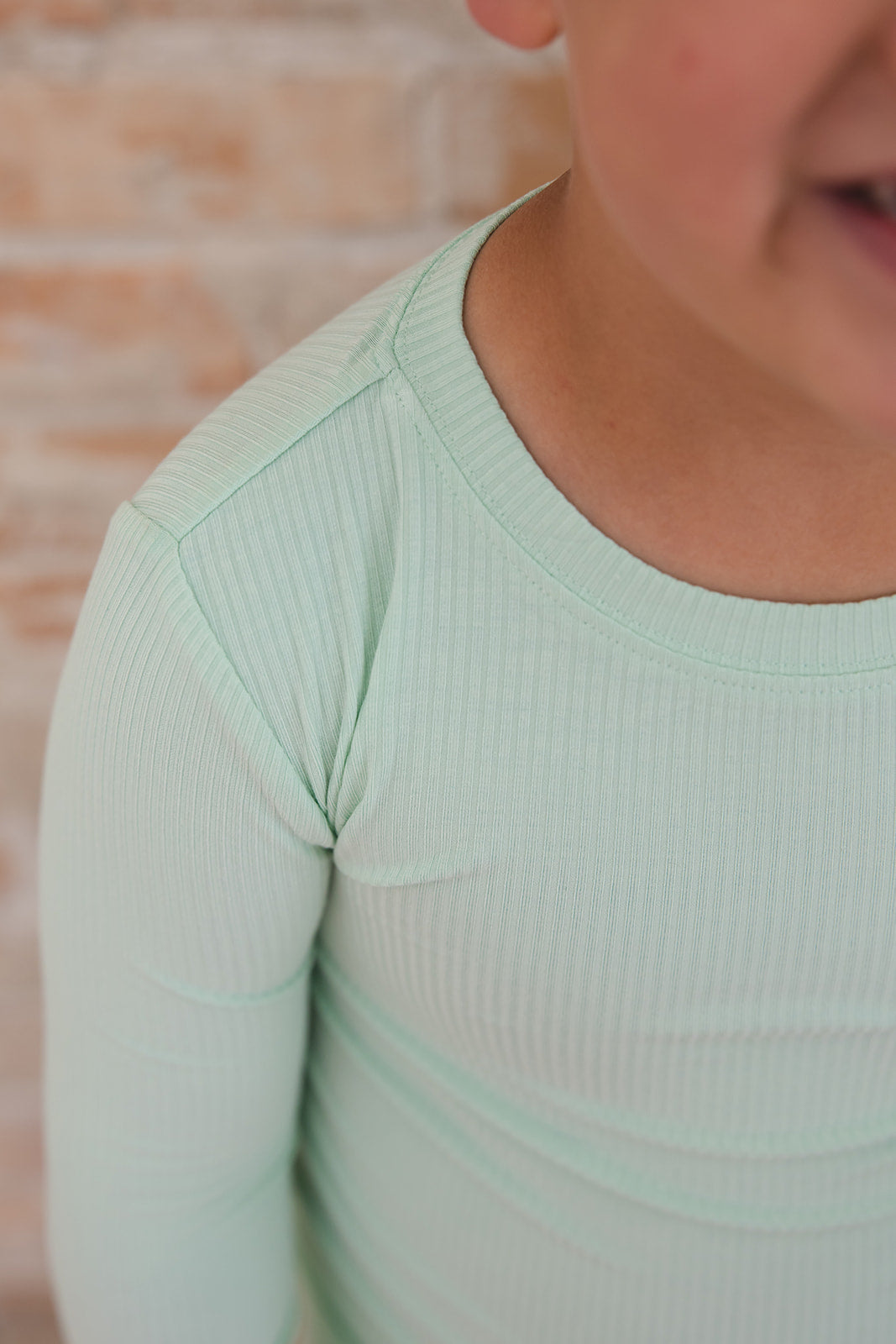 (SOLID, ribbed) Lion Around - Set