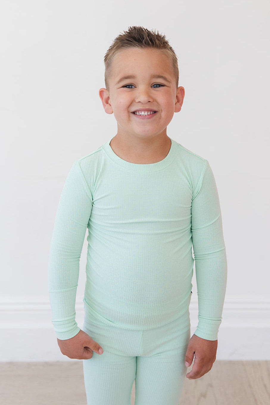 (SOLID, ribbed) Lion Around - Set