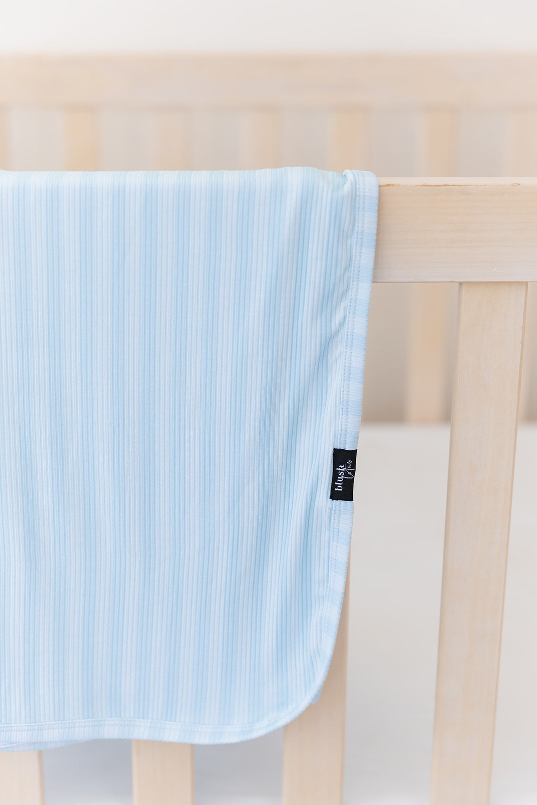 Oliver (ribbed) - Lightweight Blanket