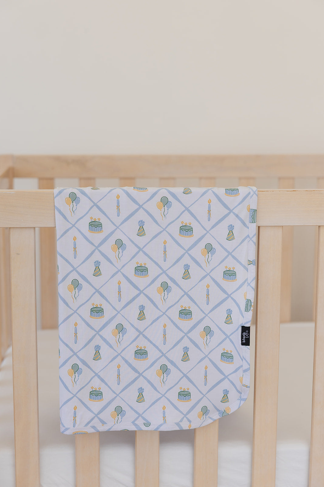(BLUE) Birthday - Lightweight Blanket