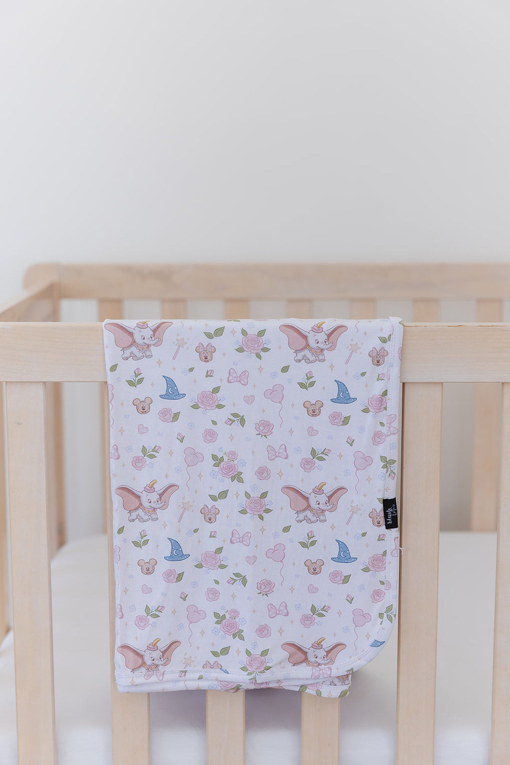 Heirloom Wishes - Lightweight Blanket