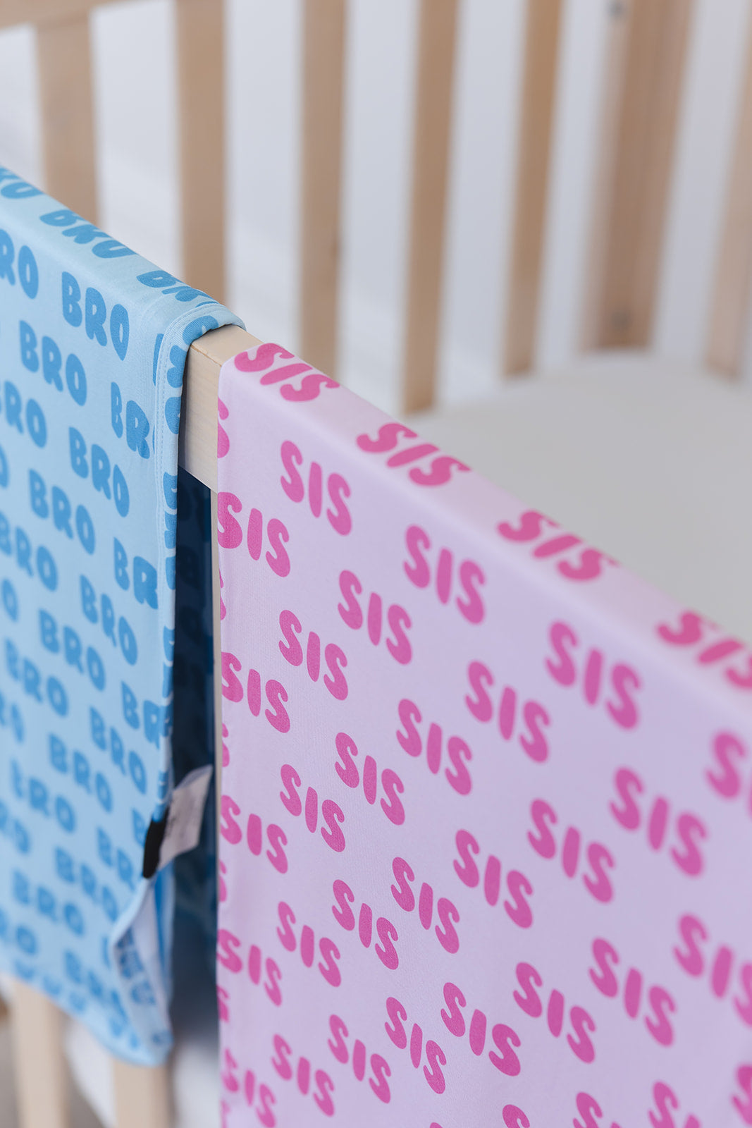 SIS - Lightweight Blanket