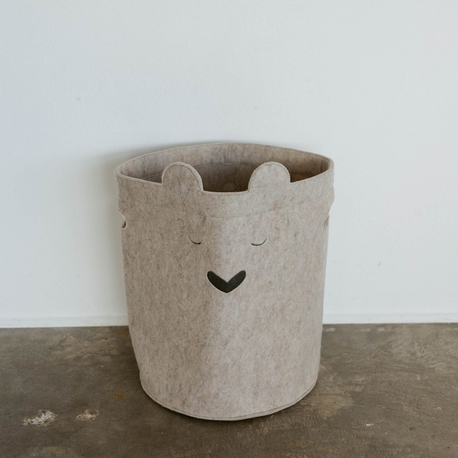 Bear Felt Laundry Hamper
