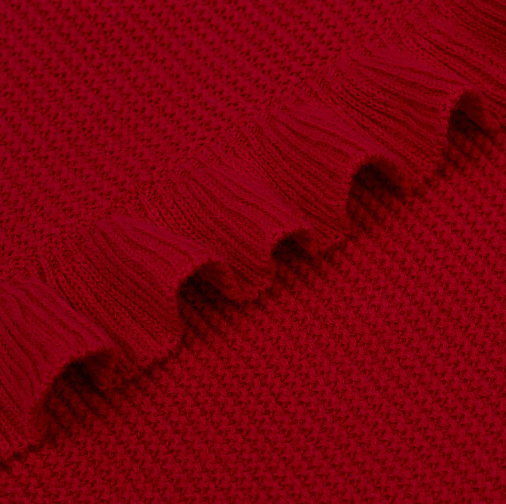 Ruffled Edge Knit Baby Blanket in Red Xmas