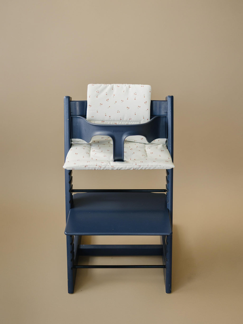 Cherry Cushion for the Stokke Tripp Trapp Highchair - Wipeable Cover - Baby Highchair Accessories