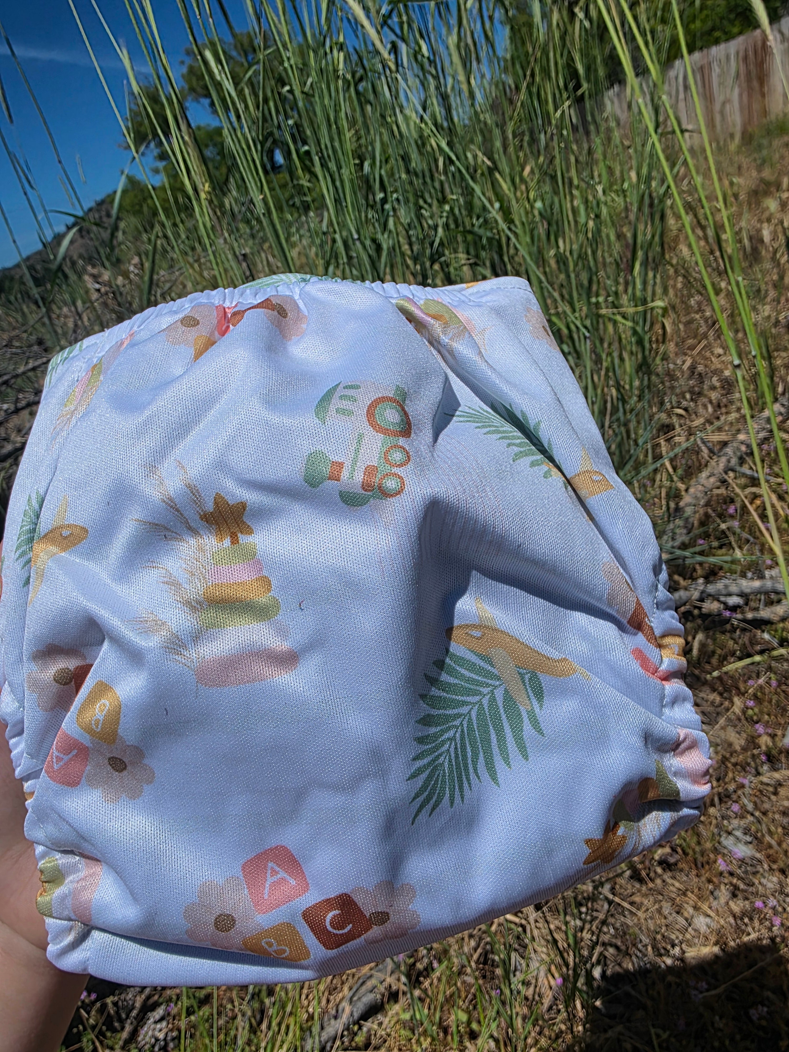 SECONDS QUALITY Beige Baby (OS Pocket)